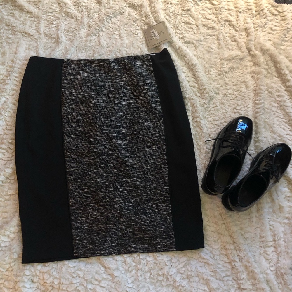⭐️ Paneled Woven Plus Pencil Skirt ⭐️